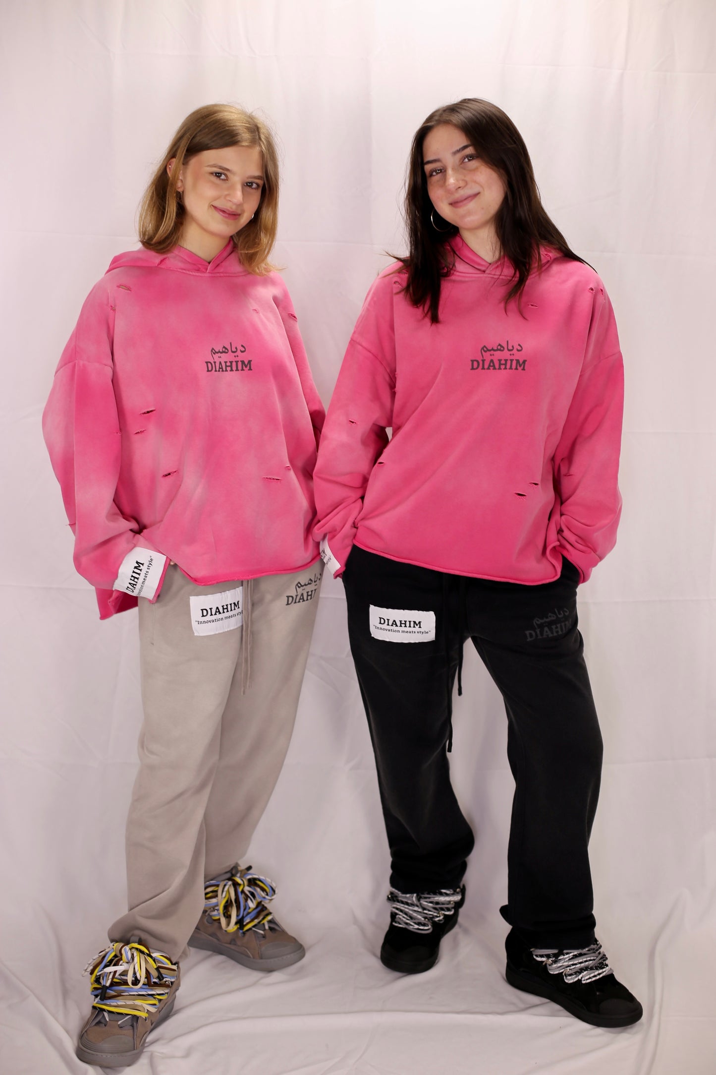 CROPPED HOODIE