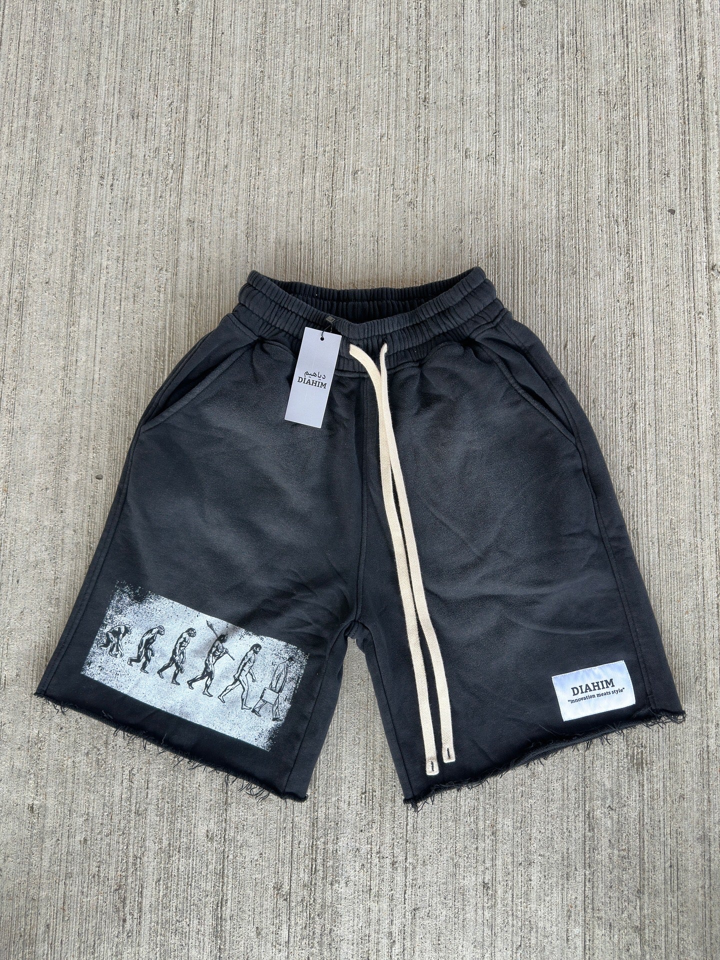 EVOLUTION 01 SHORTS