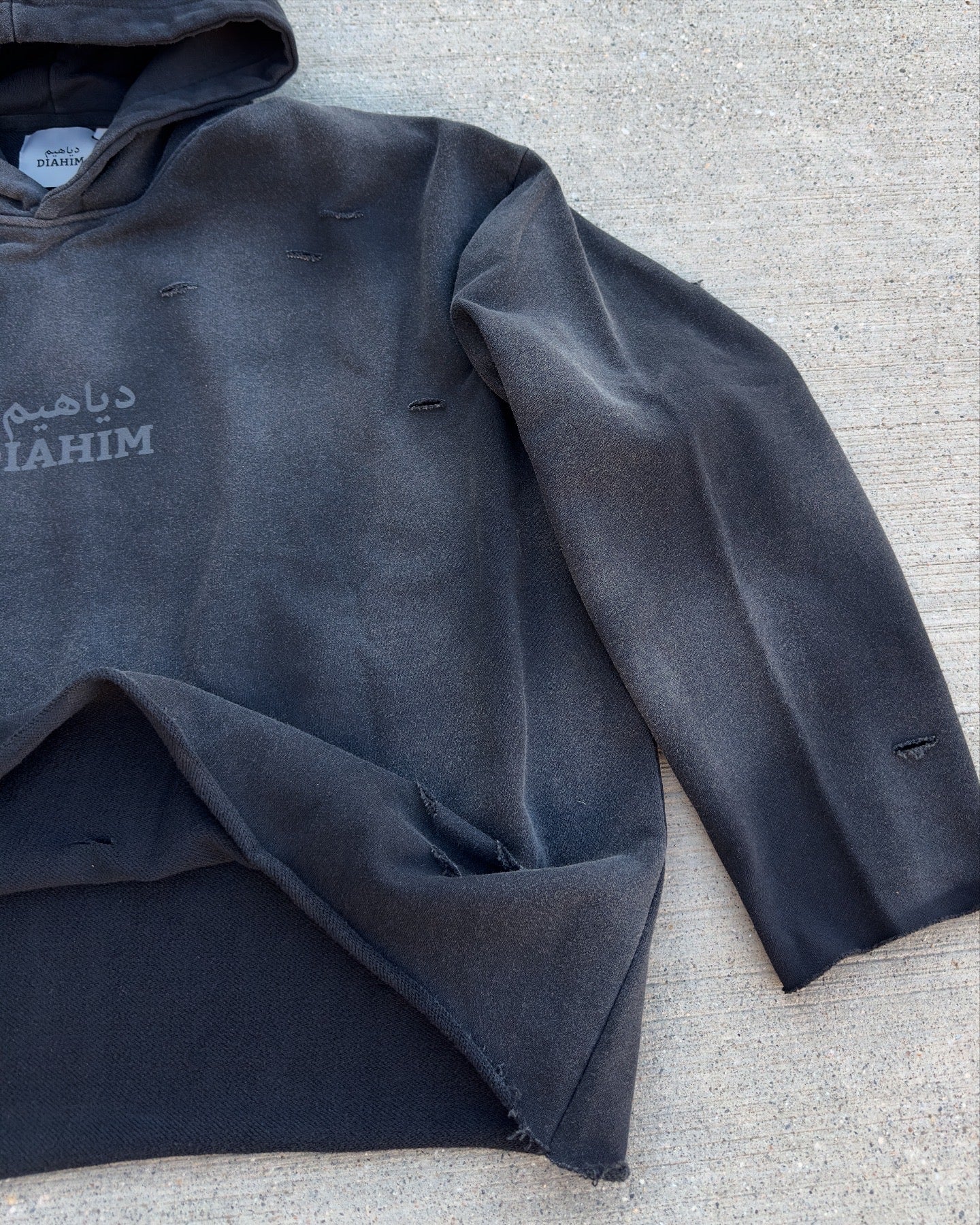 CROPPED HOODIE