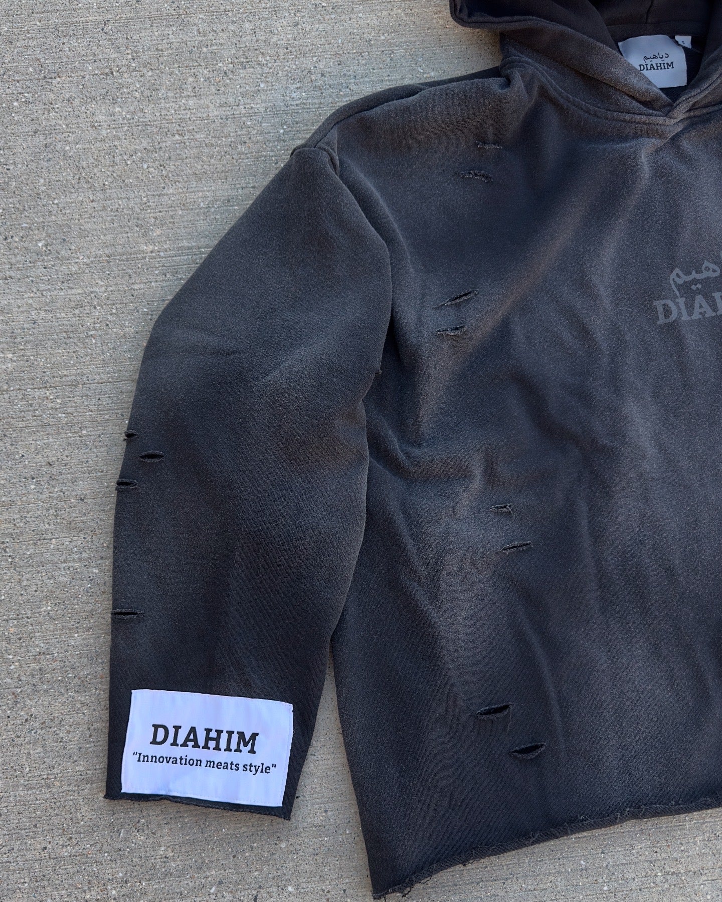CROPPED HOODIE